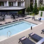 Апартаменты Cozy Private In Luxury St Ivan Rilski -free Wellness-